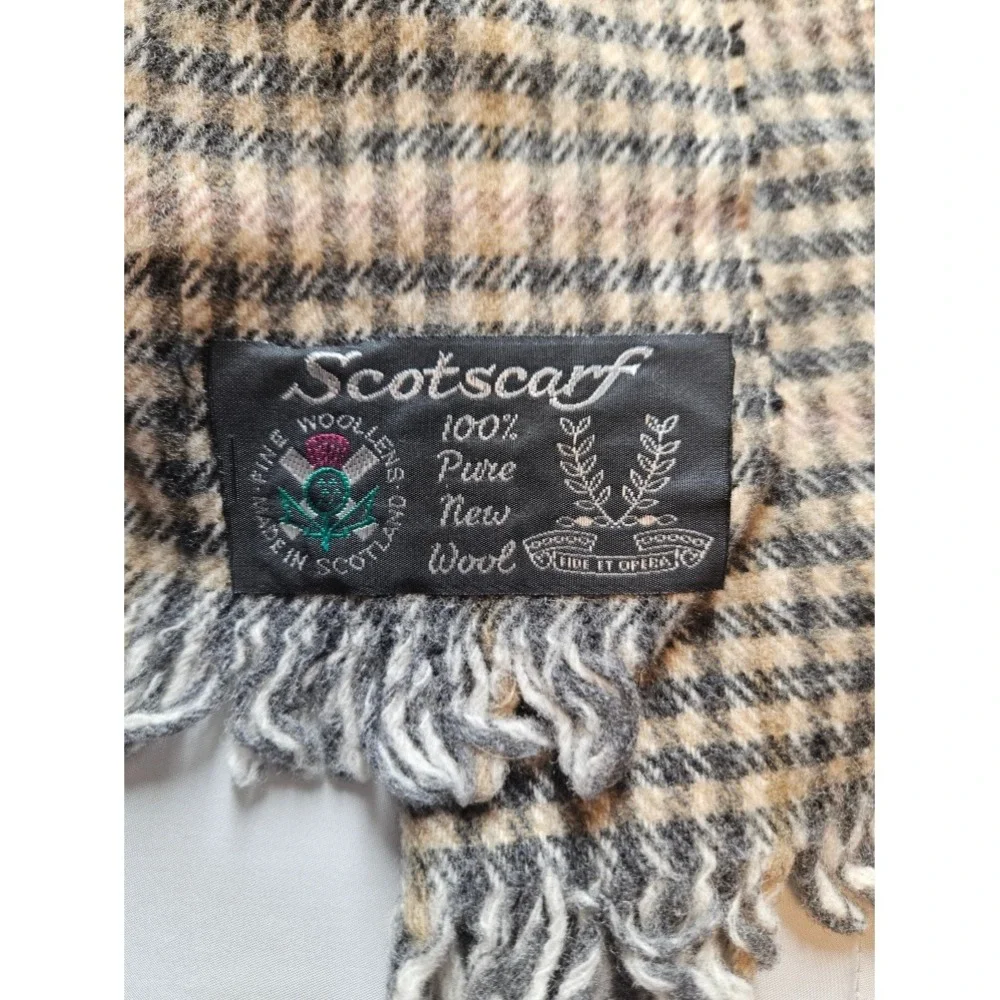 Scotscarf 100% Pure New Wool Scarf Made in Scotland Houndstooth Plaid Tan Black